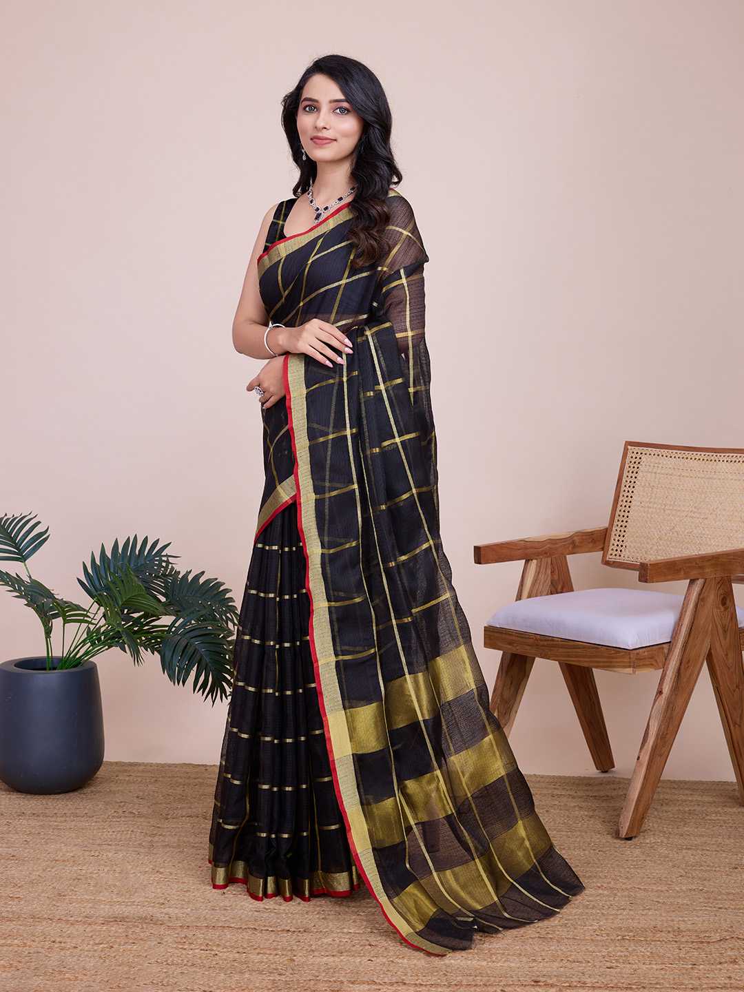 Anupama01-Black-4-2